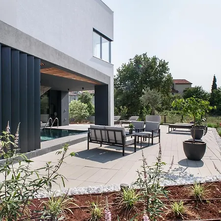 Koralle Holiday home *