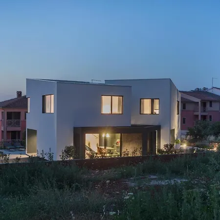 Koralle Holiday home *